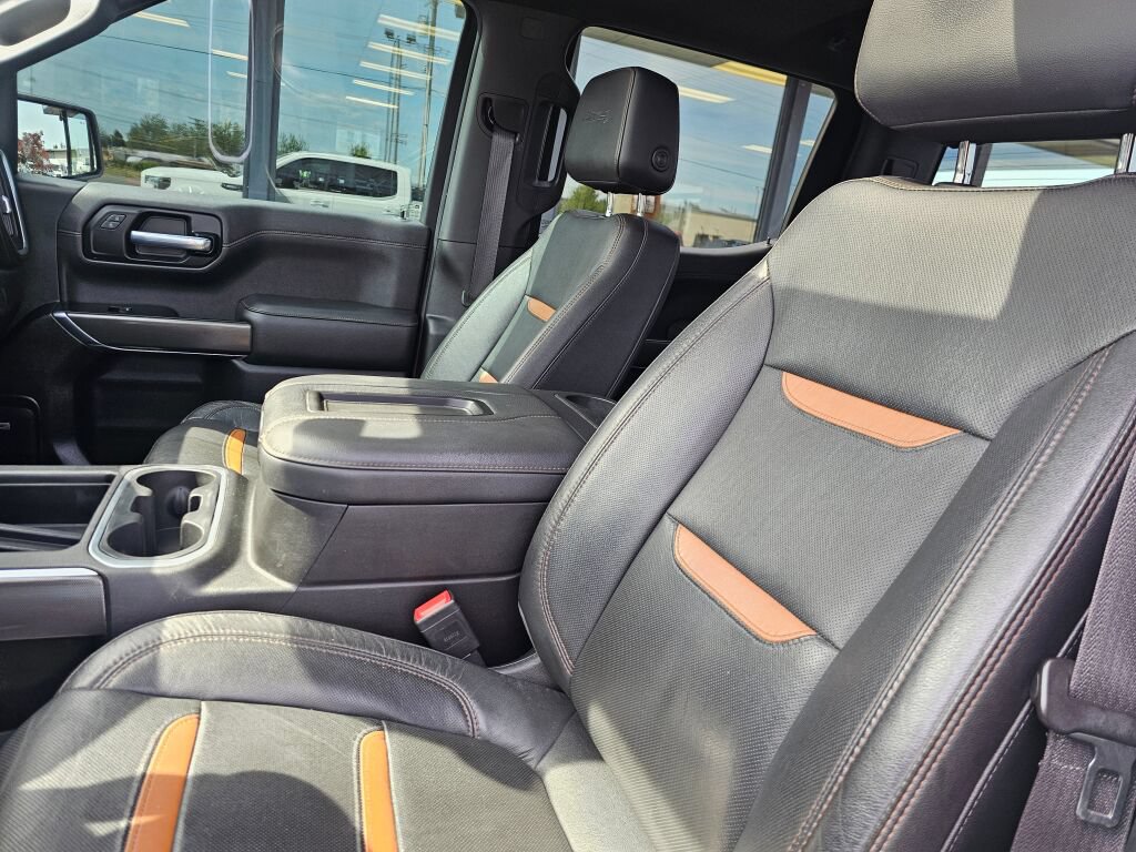 Used 2020 GMC Sierra 1500 AT4 w/ AT4 Premium Package AWD/4WD image 18