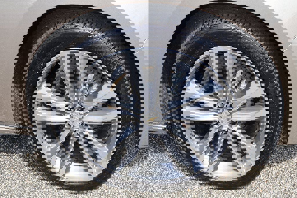 Used 2024 Chevrolet Malibu LT image 7