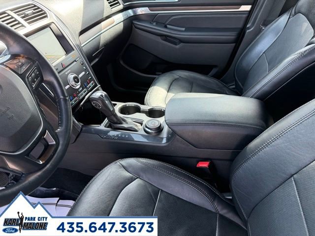 Used 2019 Ford Explorer Limited w/ Class III Trailer Tow Package image 25