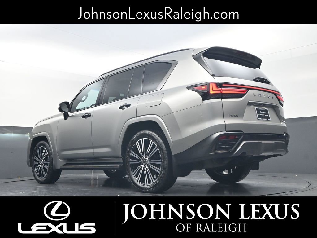 Used 2023 Lexus LX 600 4WD w/ Appearance Package image 18