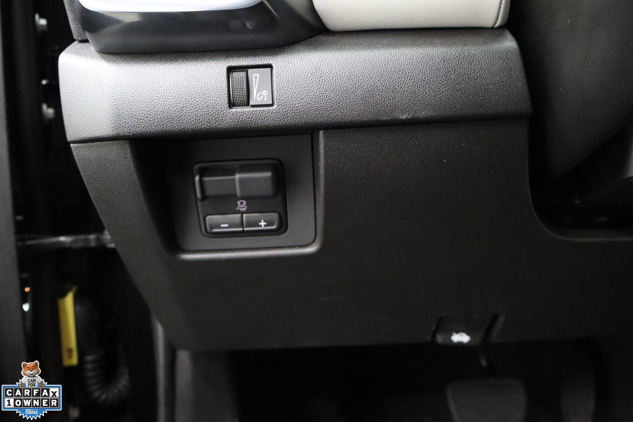 Used 2024 GMC Canyon AT4X AWD/4WD image 12