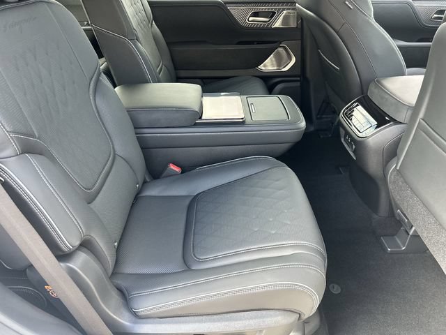 New 2027 INFINITI QX80 Autograph w/ Premium Cargo Package AWD/4WD image 15