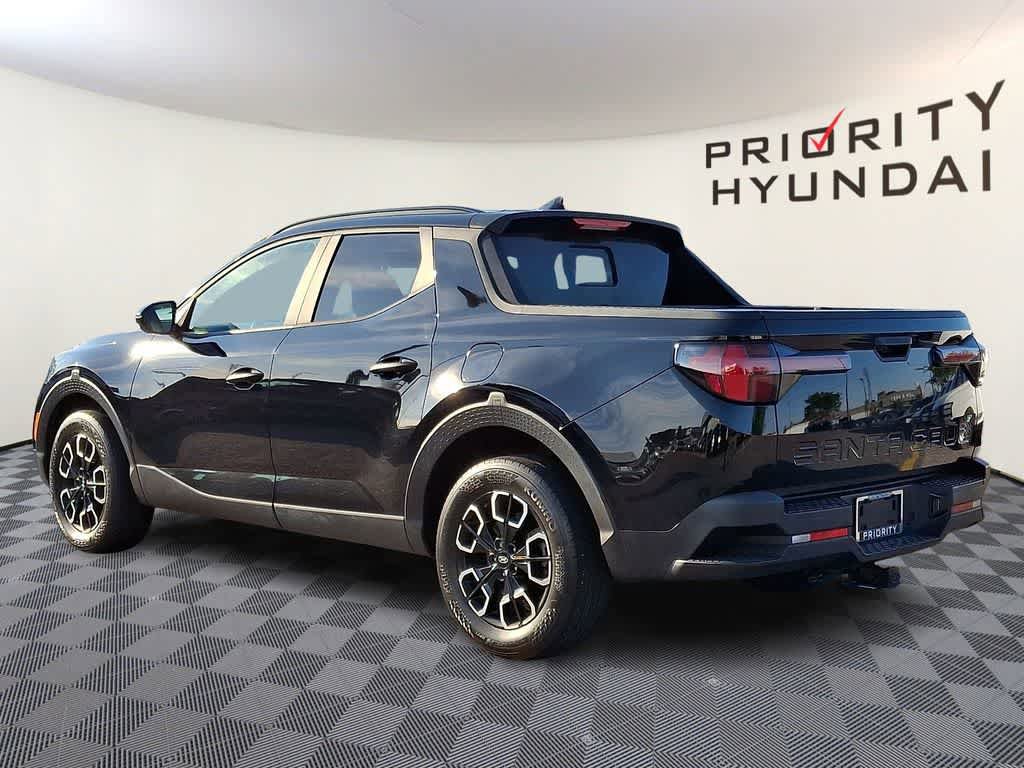 Used 2022 Hyundai Santa Cruz SEL w/ Activity Package FWD image 6