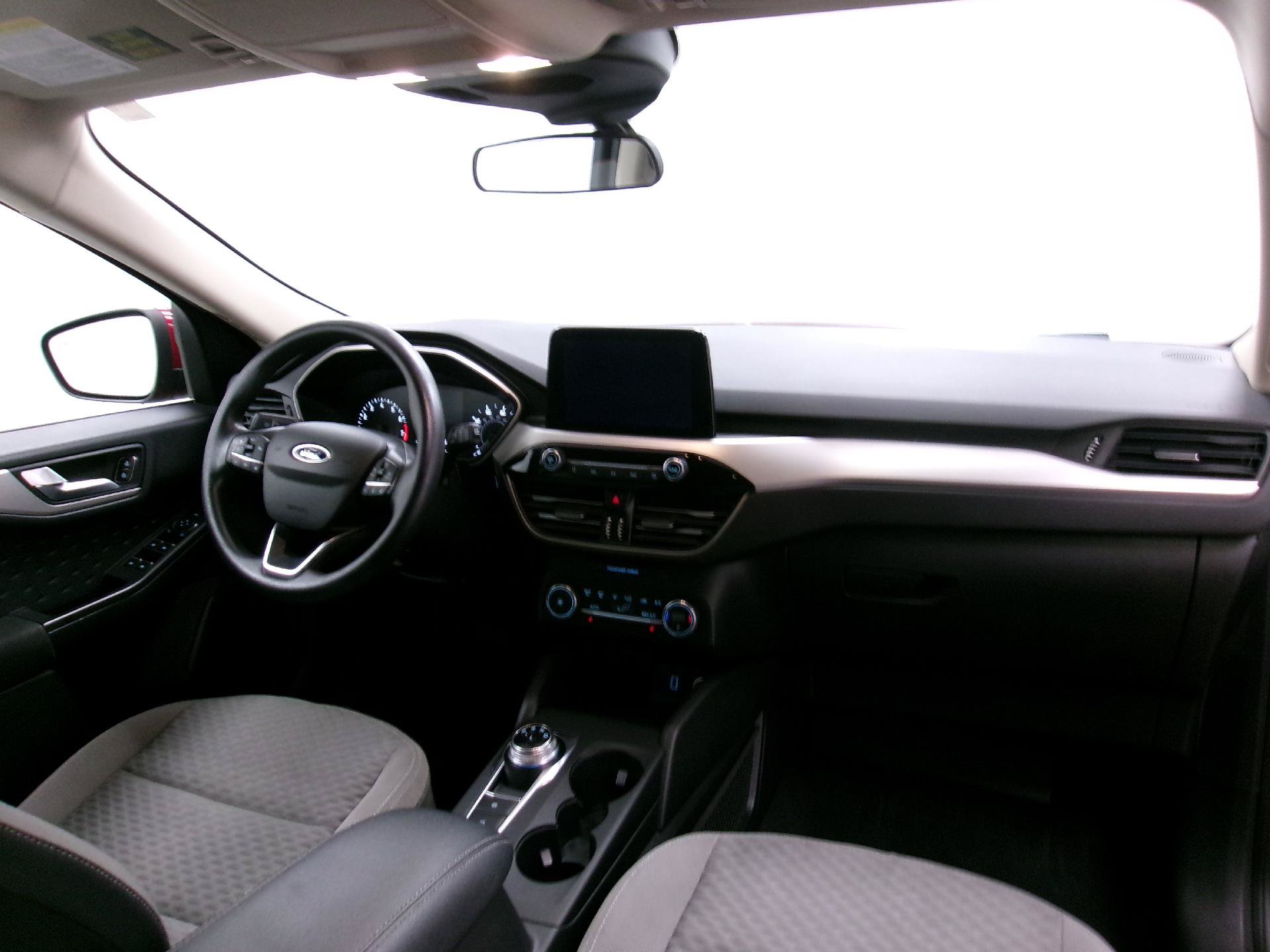 Used 2020 Ford Escape SE AWD/4WD image 16