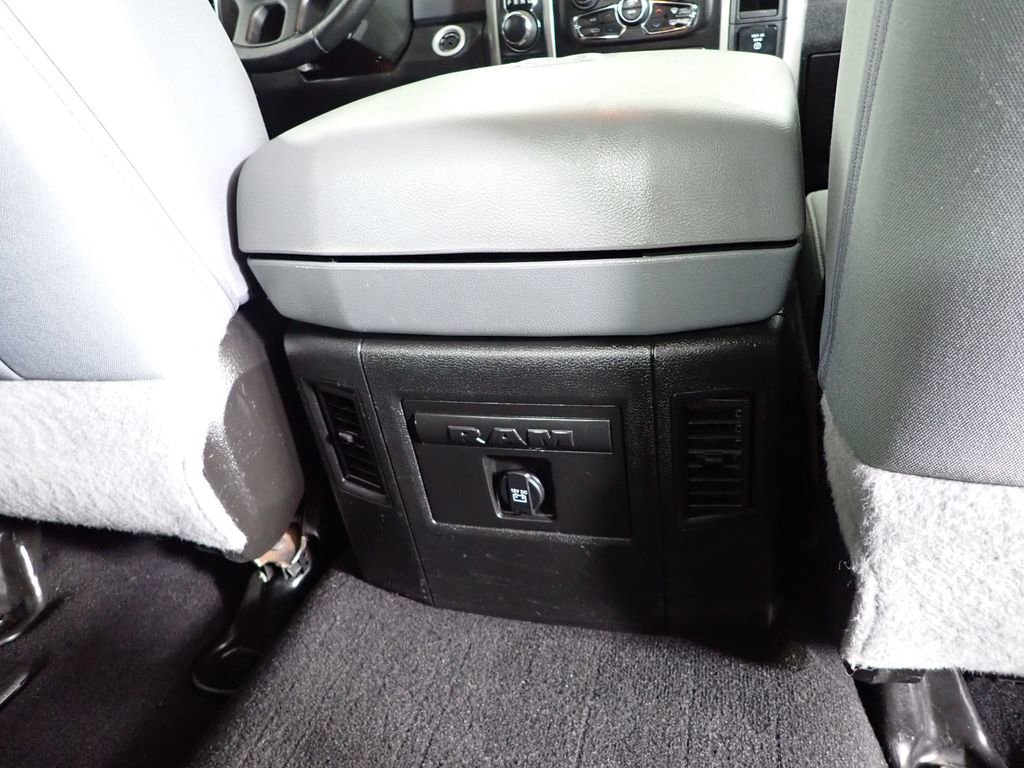 Used 2019 RAM 1500 Classic Warlock image 38