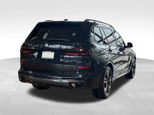 New 2026 BMW X7 xDrive40i w/ M Sport Package AWD/4WD image 4