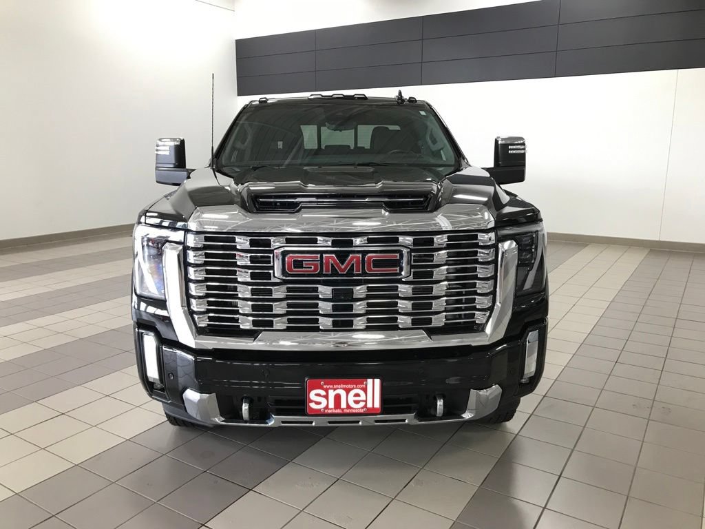 Used 2024 GMC Sierra 3500 Denali w/ Denali Reserve Package AWD/4WD image 9