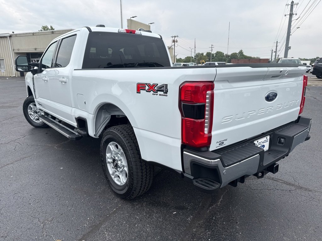 New 2026 Ford F250 4x4 Crew Cab Super Duty image 5