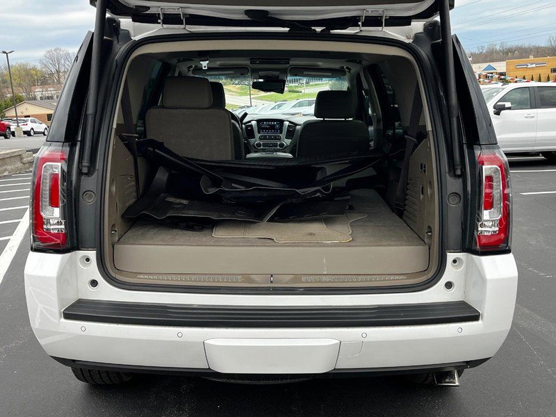 Used 2019 GMC Yukon SLT w/ Premium Edition image 5