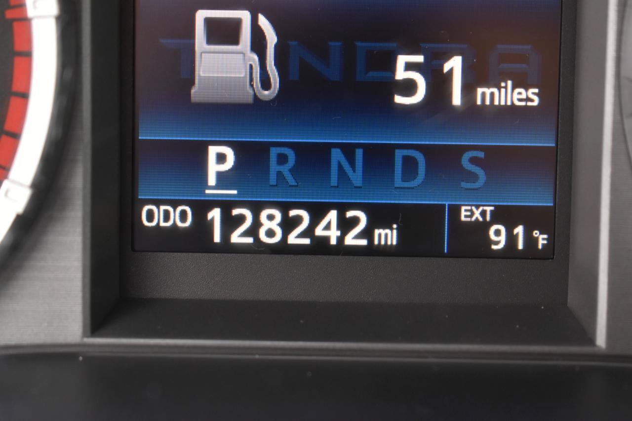 Used 2016 Toyota Tundra Limited RWD image 18