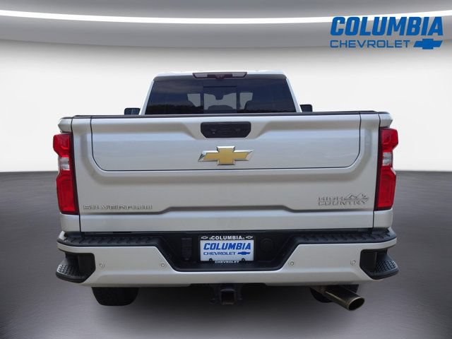 Used 2022 Chevrolet Silverado 2500 High Country w/ Z71 Off-Road Package AWD/4WD image 4