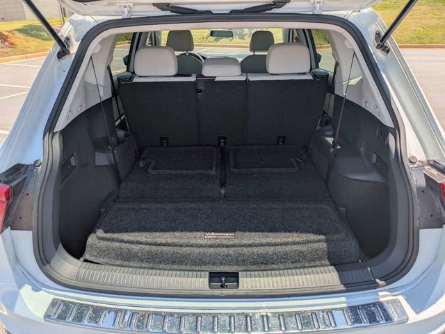 Used 2019 Volkswagen Tiguan S w/ Driver Assistance Package FWD image 13