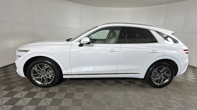 Used 2023 Genesis GV70 2.5T w/ Select Package AWD/4WD image 5