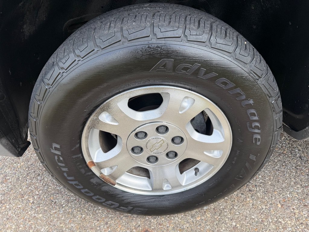 Used 2002 Chevrolet Avalanche 2WD image 16