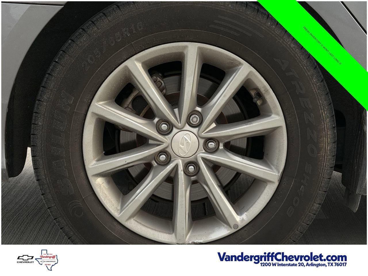 Used 2019 Hyundai Sonata SE w/ Cargo Package FWD image 9