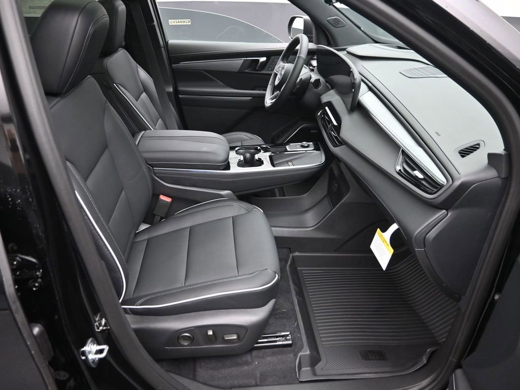 New 2026 Buick Enclave Preferred w/ Power Package AWD/4WD image 7