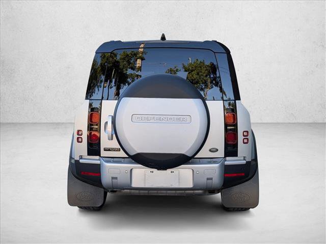 Used 2020 Land Rover Defender 110 First Edition image 6