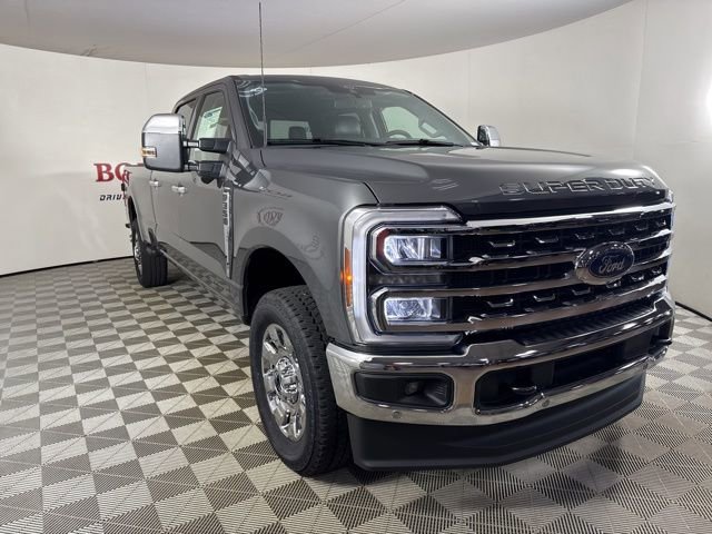 New 2025 Ford F350 Lariat w/ Lariat Ultimate Package