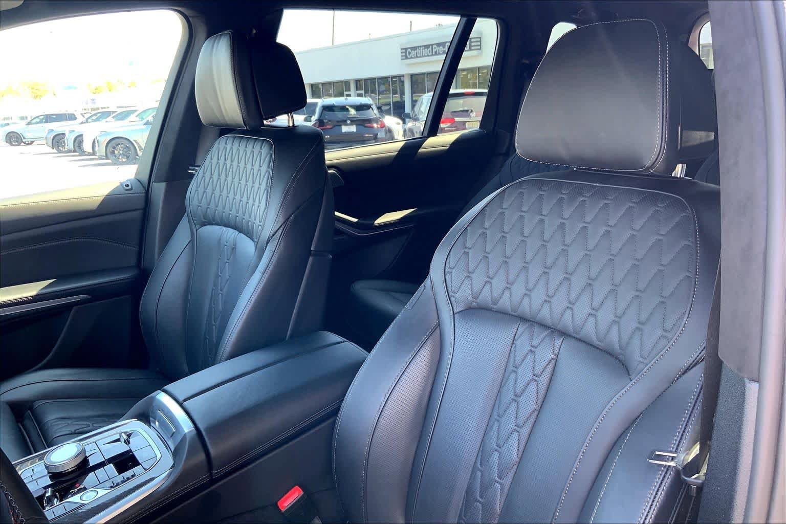 Certified 2026 BMW X7 M60i image 7