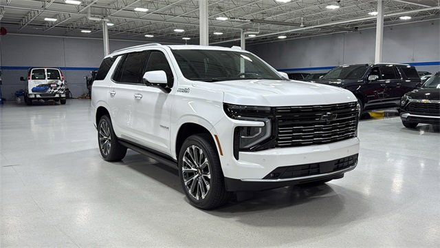New 2025 Chevrolet Tahoe High Country w/ LPO, Illumination Package image 3