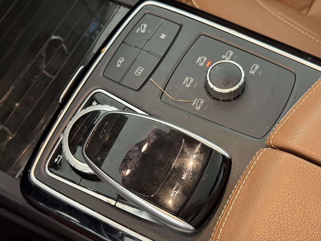 Used 2017 Mercedes-Benz GLS 450 4MATIC image 30