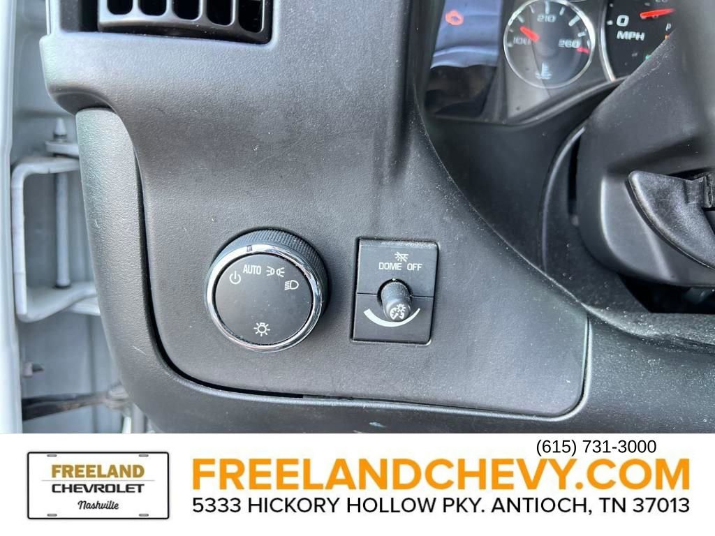 Used 2021 Chevrolet Express 4500 w/ Power Convenience Package image 23