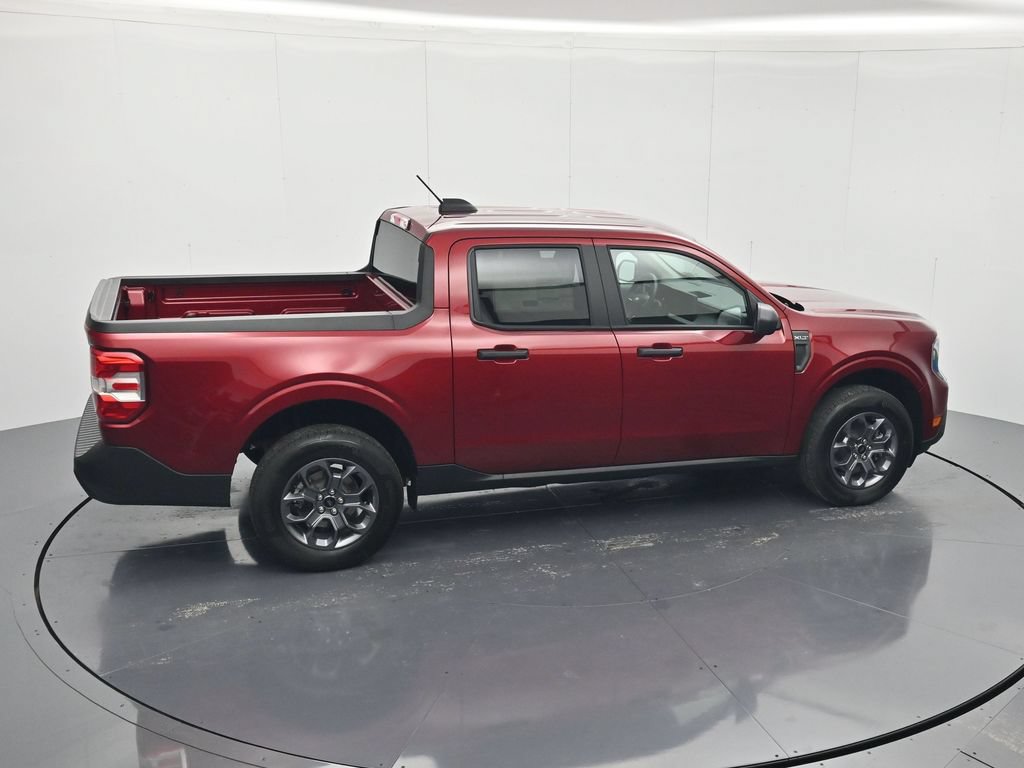 New 2026 Ford Maverick XLT FWD image 31