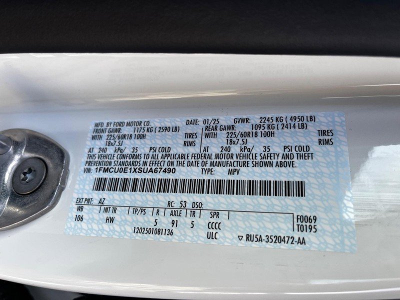 New 2025 Ford Escape SE image 16