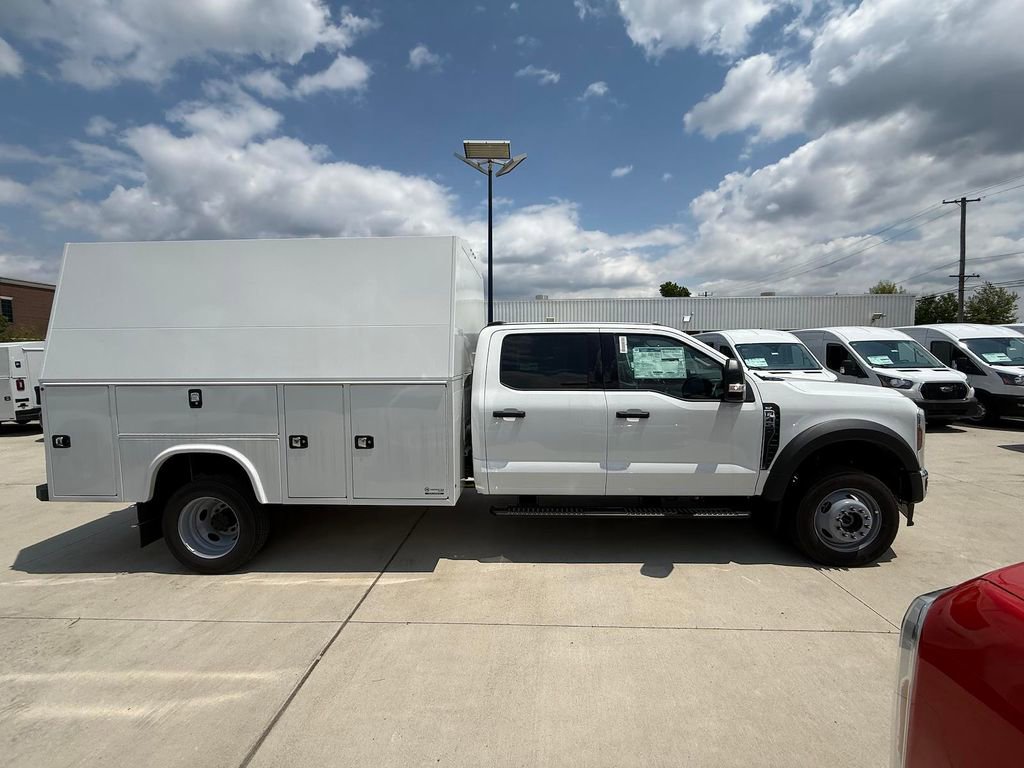 New 2025 Ford F450 XLT w/ XLT Value Package image 10