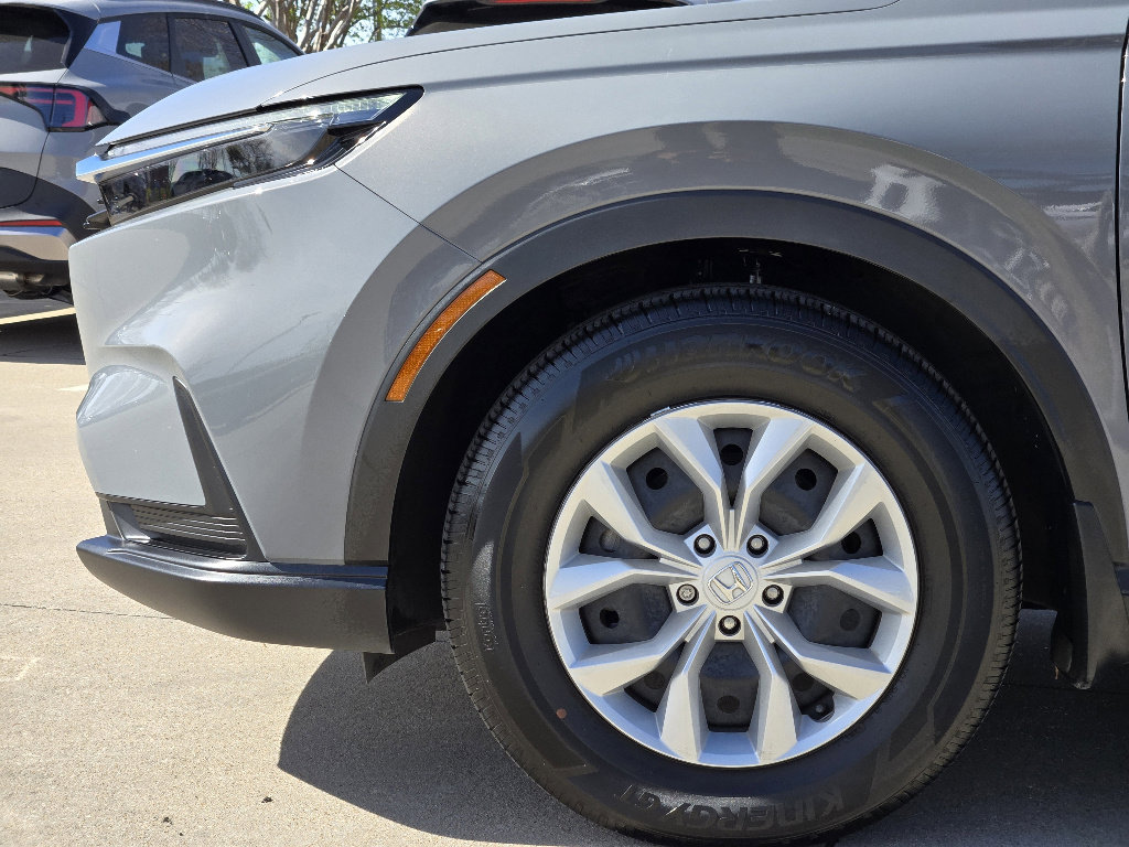 Used 2024 Honda CR-V LX image 14