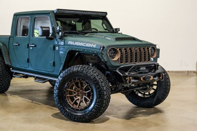 Used 2025 Jeep Gladiator Rubicon w/ Safety Group AWD/4WD image 31