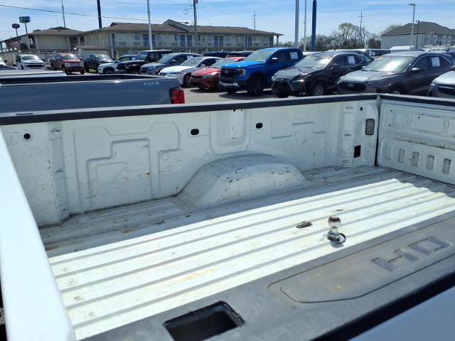 Used 2022 GMC Sierra 3500 Pro w/ Convenience Package image 16