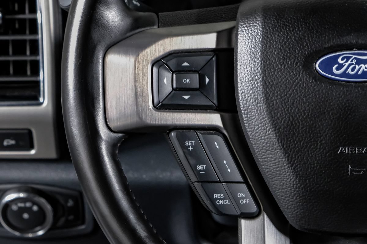 Used 2022 Ford F250 Platinum w/ FX4 Off-Road Package AWD/4WD image 18