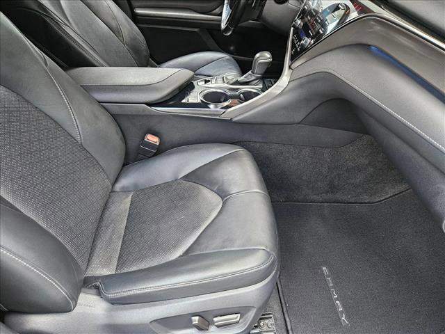 Used 2019 Toyota Camry XSE w/ Protection Package (Q2) image 18