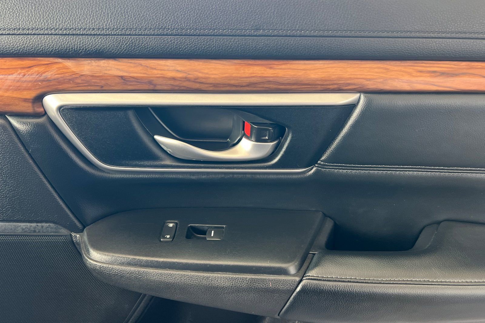 Used 2018 Honda CR-V EX-L image 20