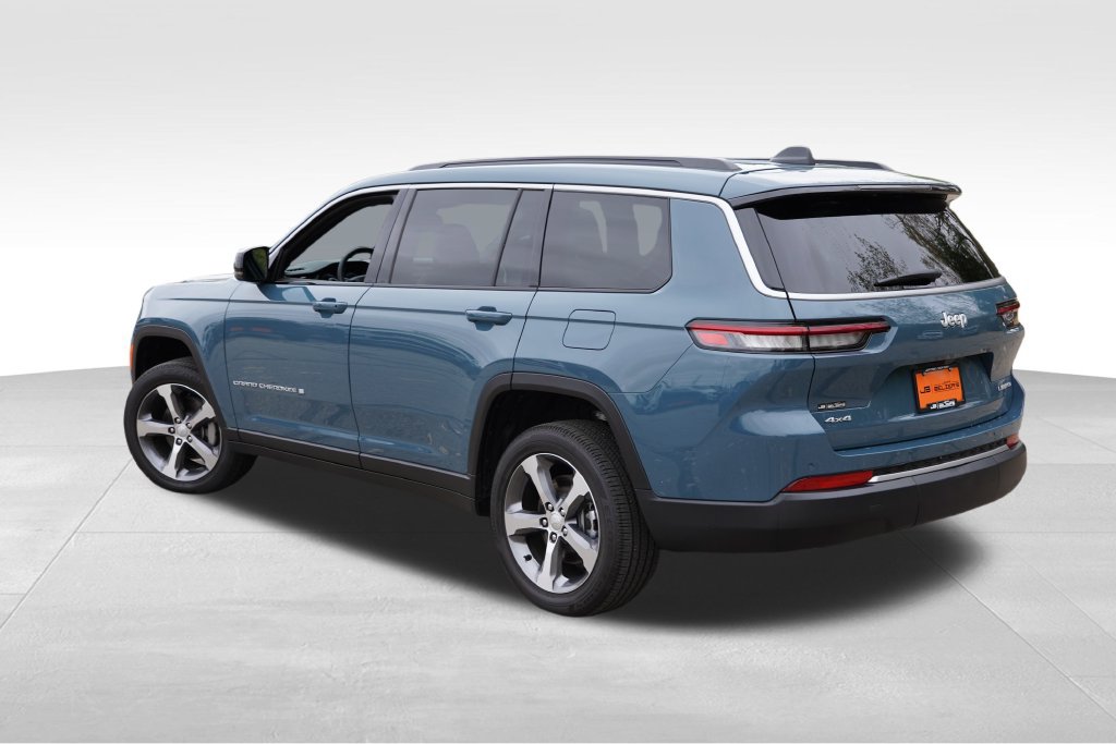 Used 2026 Jeep Grand Cherokee L Limited w/ Trailer Tow Package AWD/4WD image 7