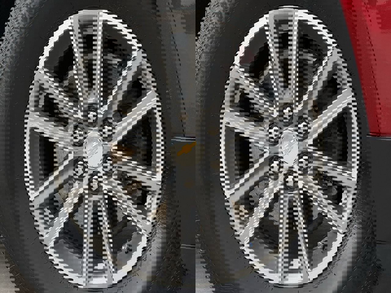 Certified 2023 Chevrolet Traverse LT image 9