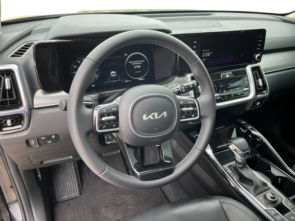 Used 2023 Kia Sorento SX AWD/4WD image 12