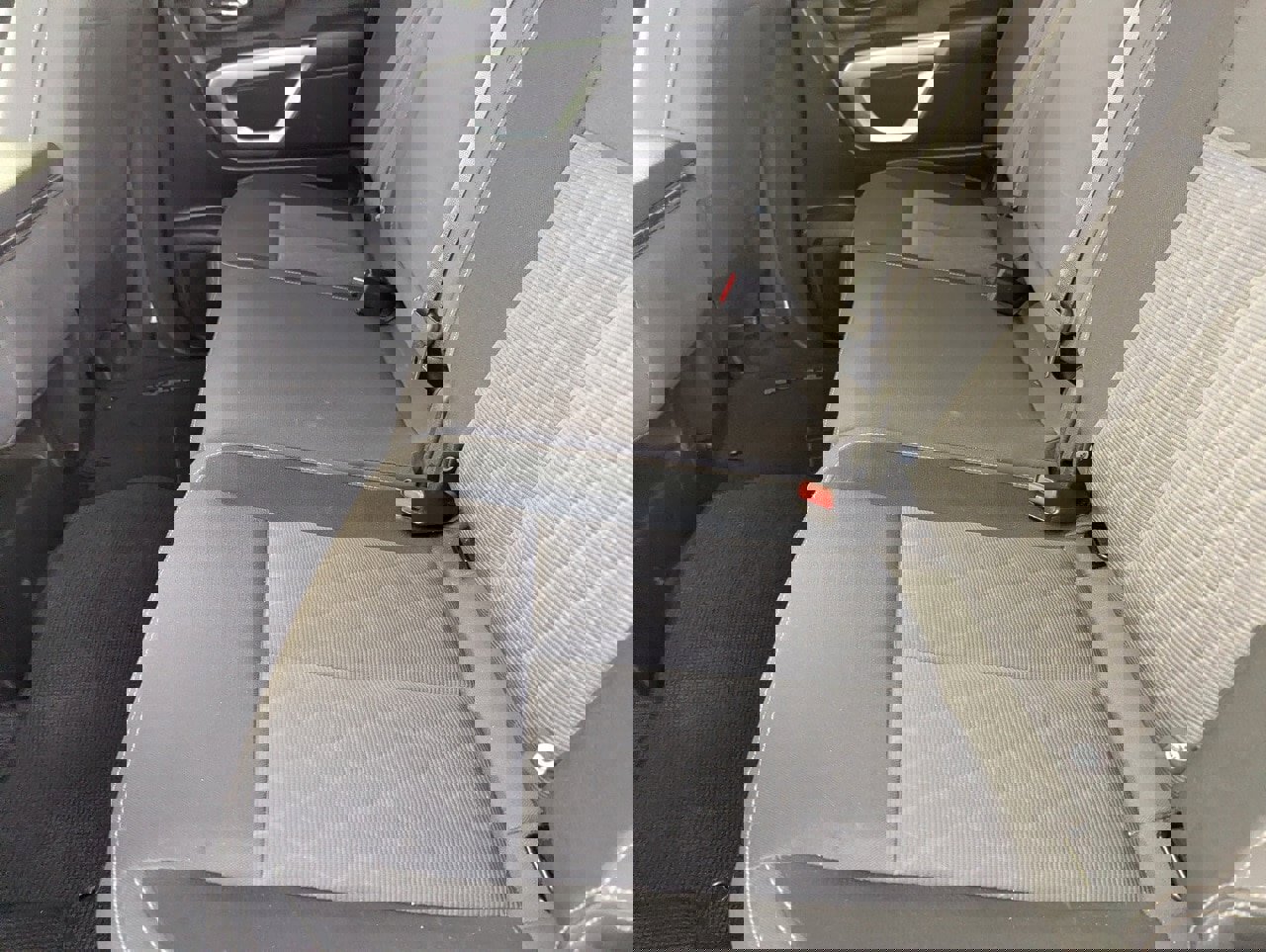 Certified 2022 Nissan Titan SV image 17