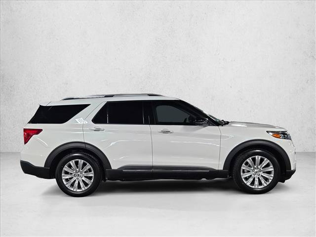 Used 2020 Ford Explorer Limited w/ Class III Trailer Tow Package RWD image 4