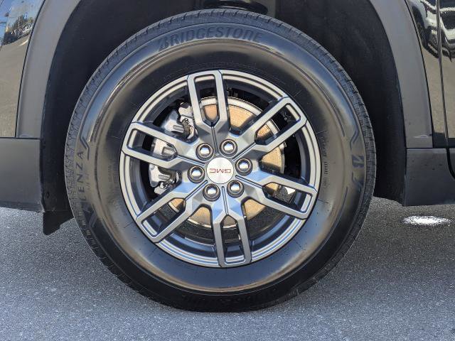 Used 2025 GMC Acadia Elevation image 10