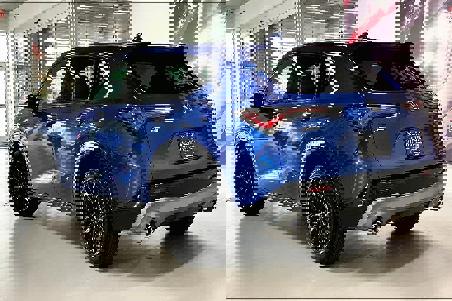 Certified 2025 Acura ADX A-Spec image 4