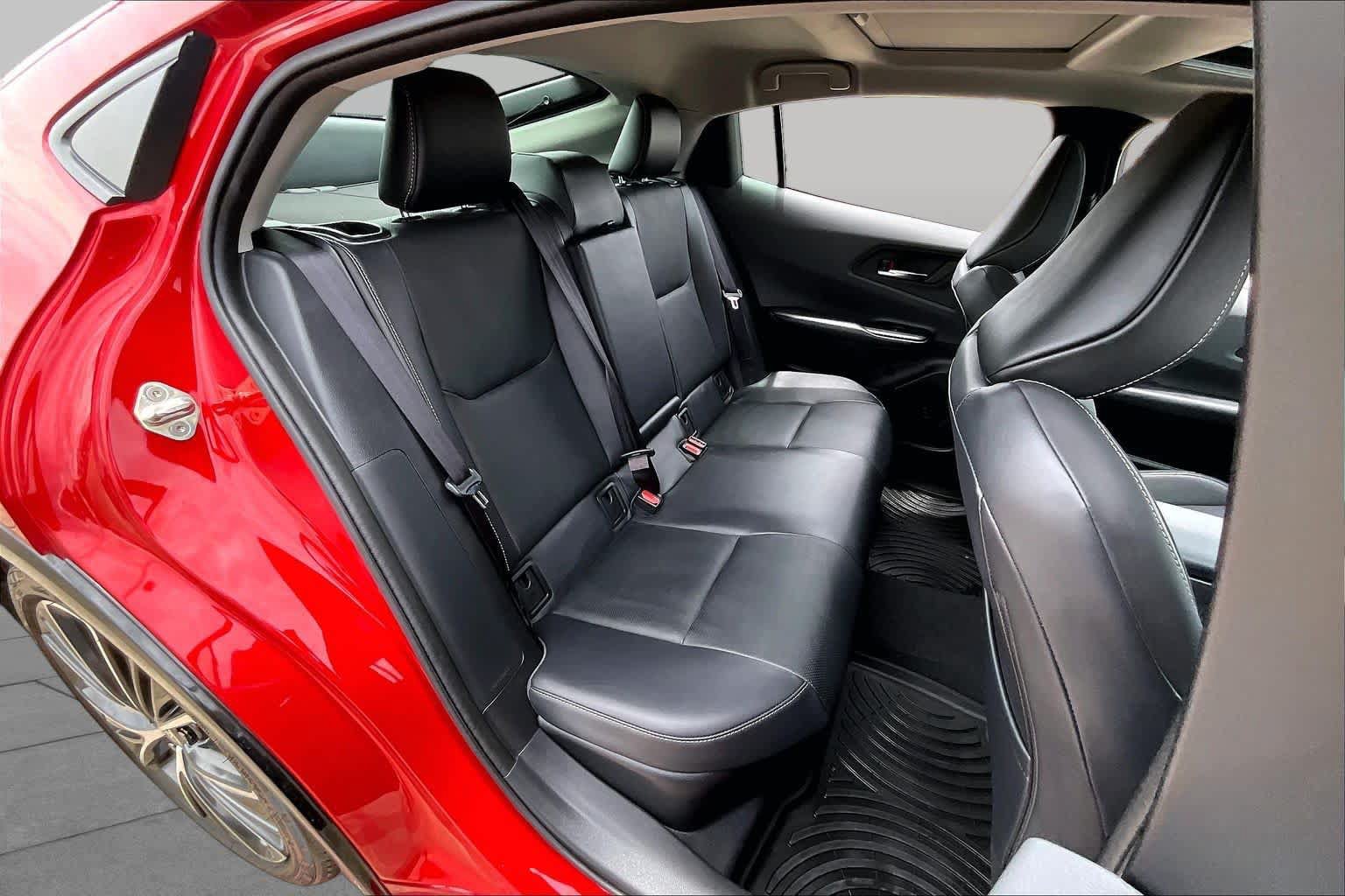 Certified 2025 Toyota Prius Limited w/ Limited Premium Package FWD image 21