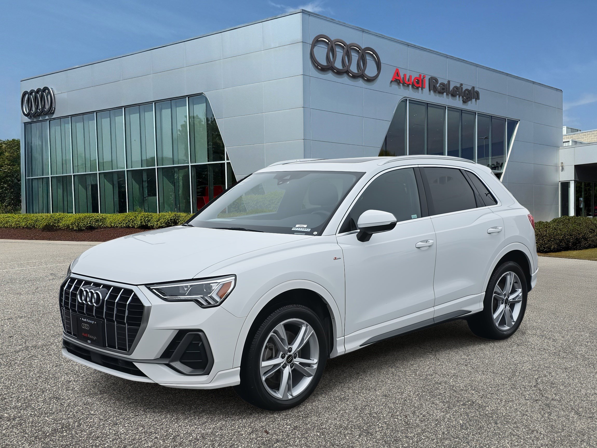 Used 2023 Audi Q3 2.0T Premium Plus w/ Premium Plus Package