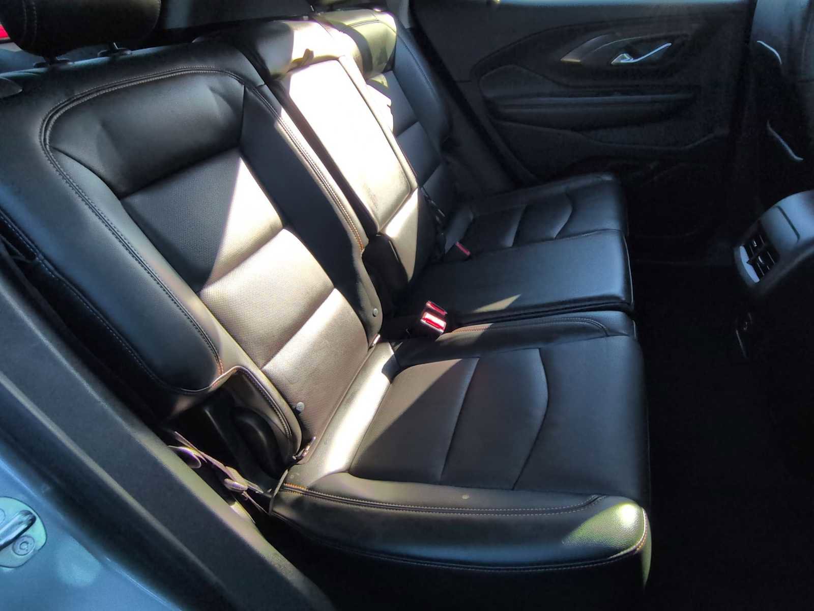 Used 2018 GMC Terrain SLT w/ Preferred Package image 22