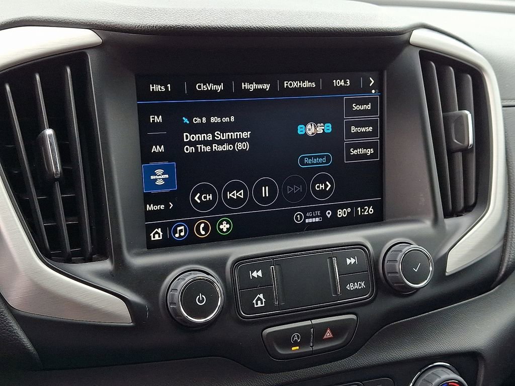 Used 2024 GMC Terrain SLT image 17