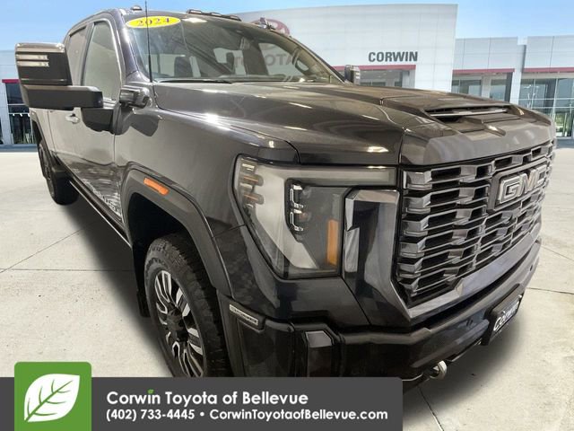 Used 2024 GMC Sierra 3500 Denali Ultimate image 1