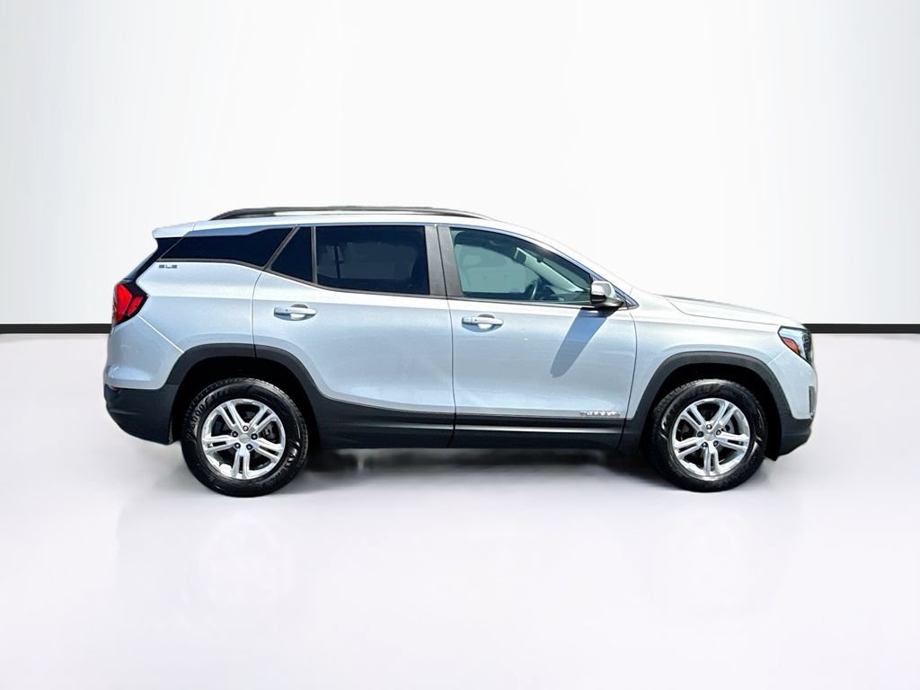 Used 2021 GMC Terrain SLE w/ Driver Convenience Package AWD/4WD image 10