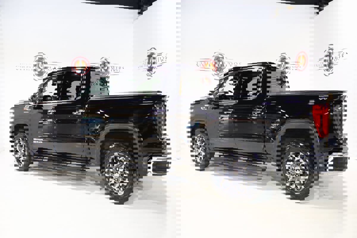 Used 2023 GMC Sierra 1500 SLT w/ SLT Convenience Package image 37