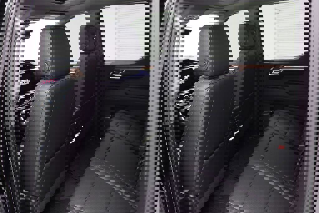 Used 2022 GMC Sierra 1500 Denali w/ Denali Reserve Package image 16